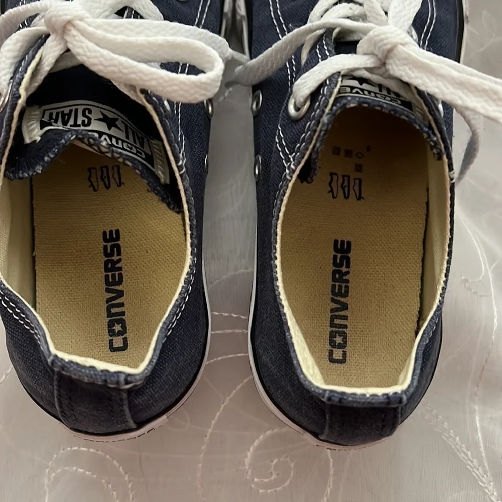 𝅺converse Chuck Taylor Size 3 Excellent Shape